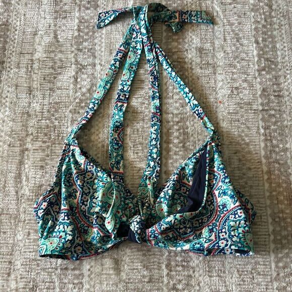 Athleta Size 38B 38C Blue Paisley Print bikini top - Picture 1 of 7